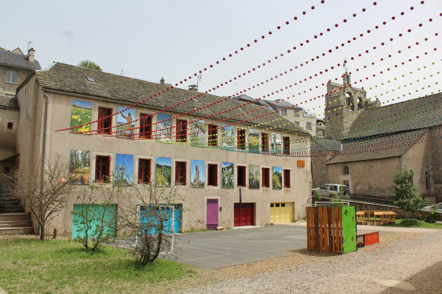 ÉCOLO-GÎTE L'IMPRÉVU EN MARGERIDE