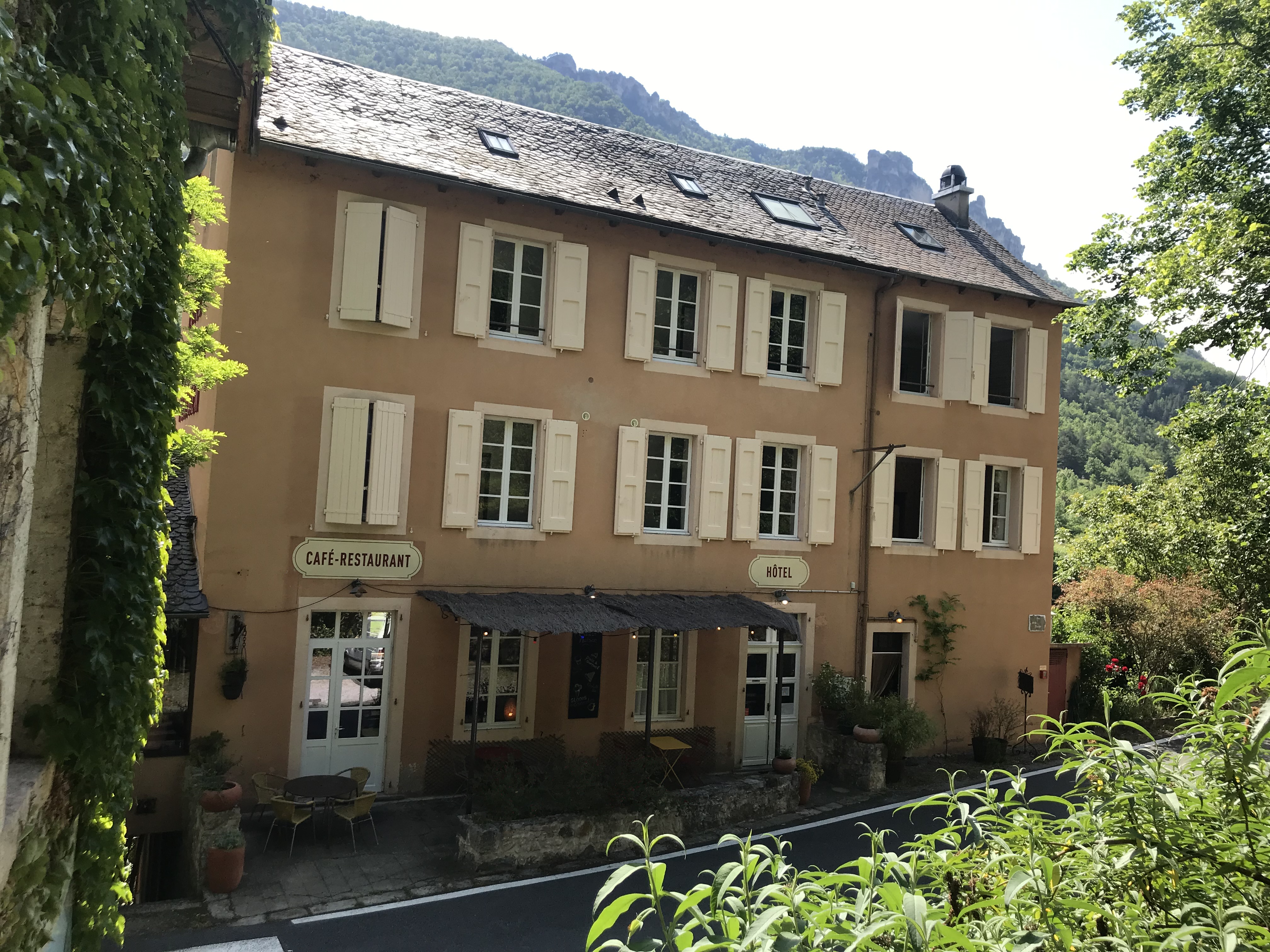 LE PARISIEN, Massegros Causses Gorges - photo 6