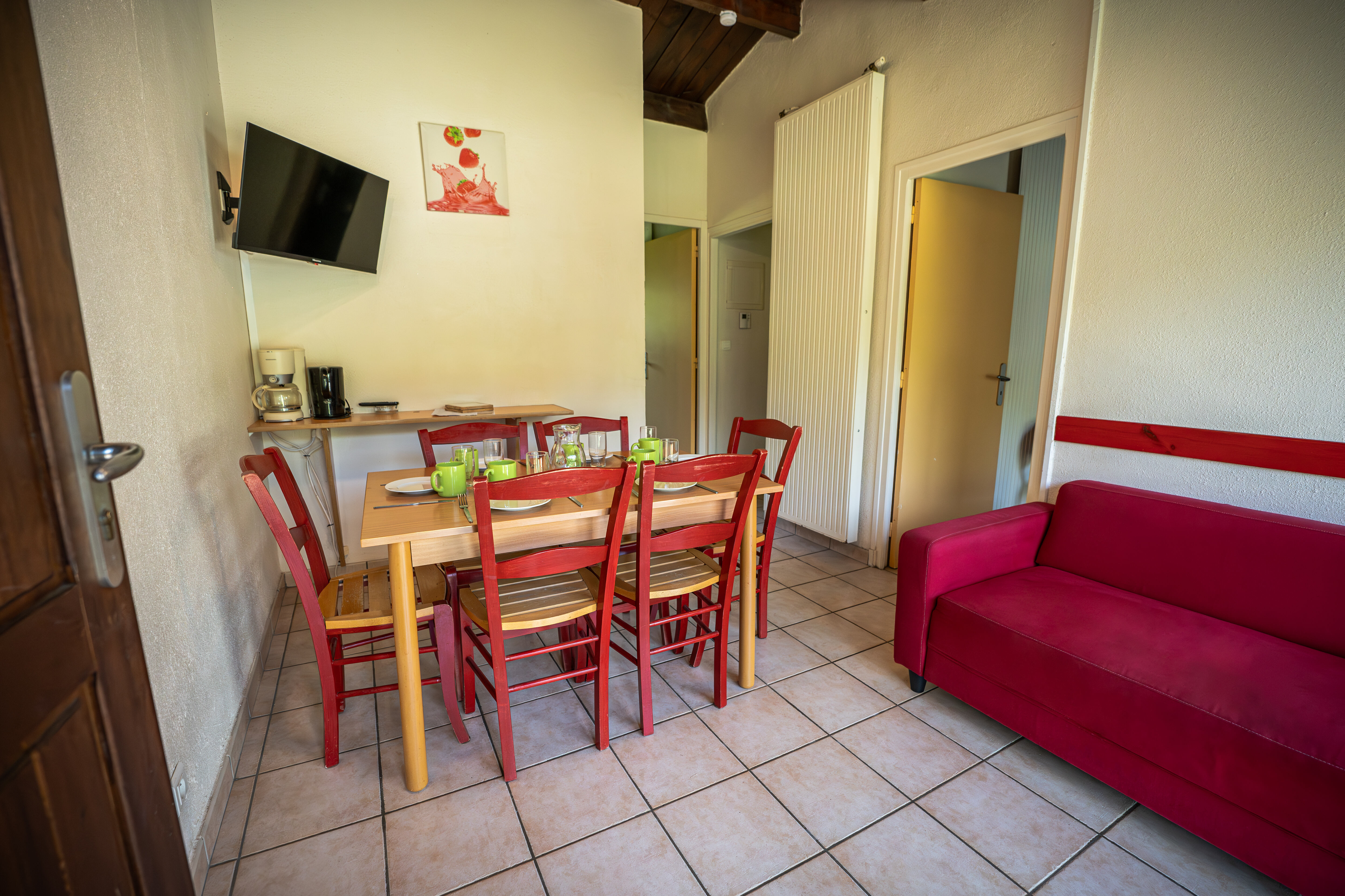 COTTAGE FLOWER CAMPING DU GÉVAUDAN - 6 PERSONNES, Marvejols