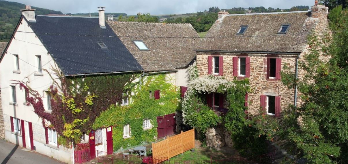 GÎTE LA COMBE AUX CERFS