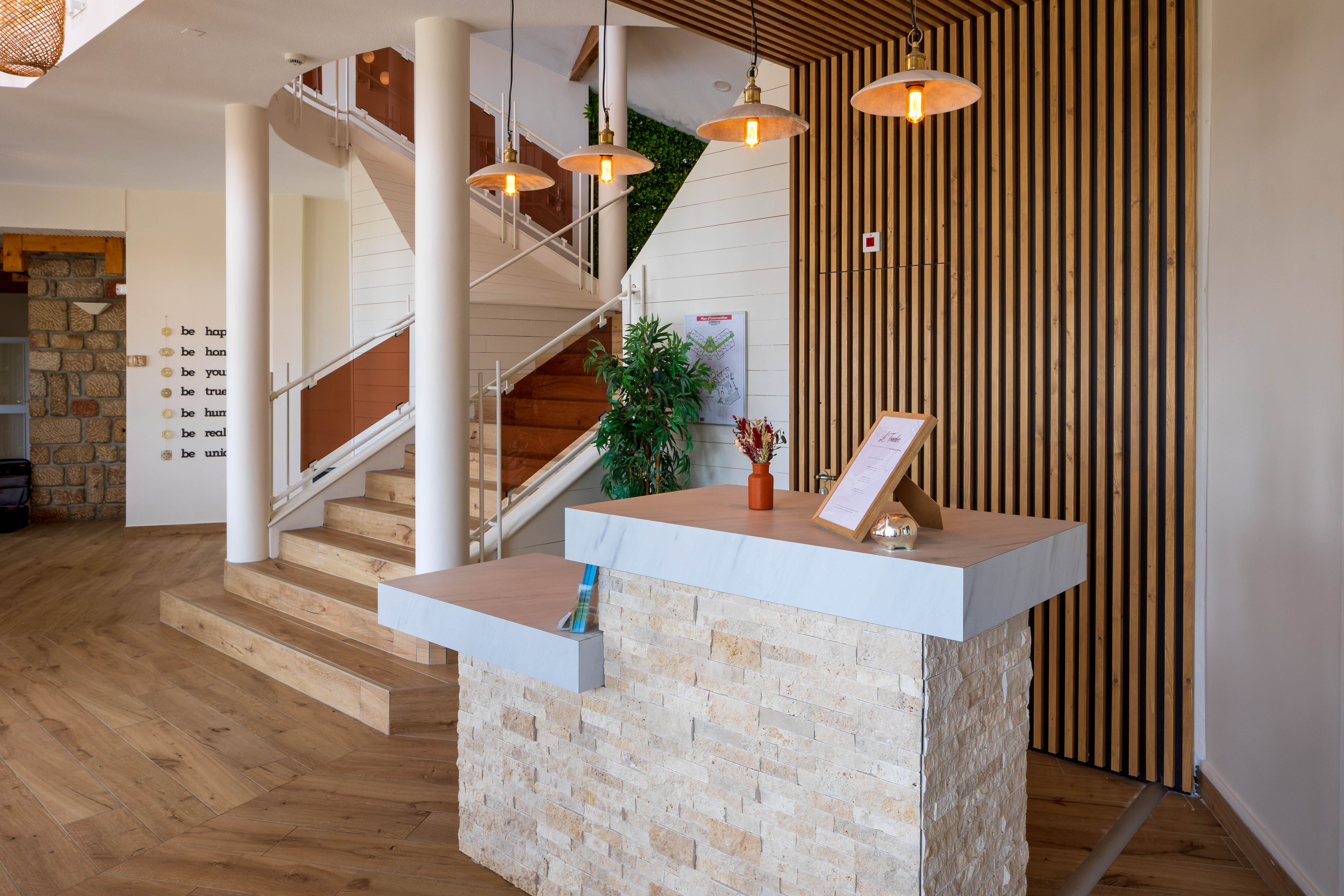 HÔTEL LES TERRASSES DU LAC, Langogne - photo 24