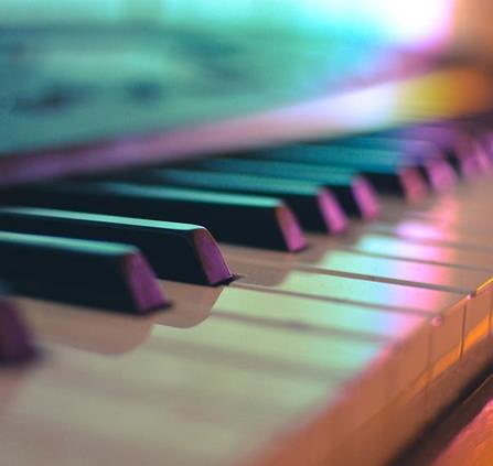 ladayita-piano-7253596_640