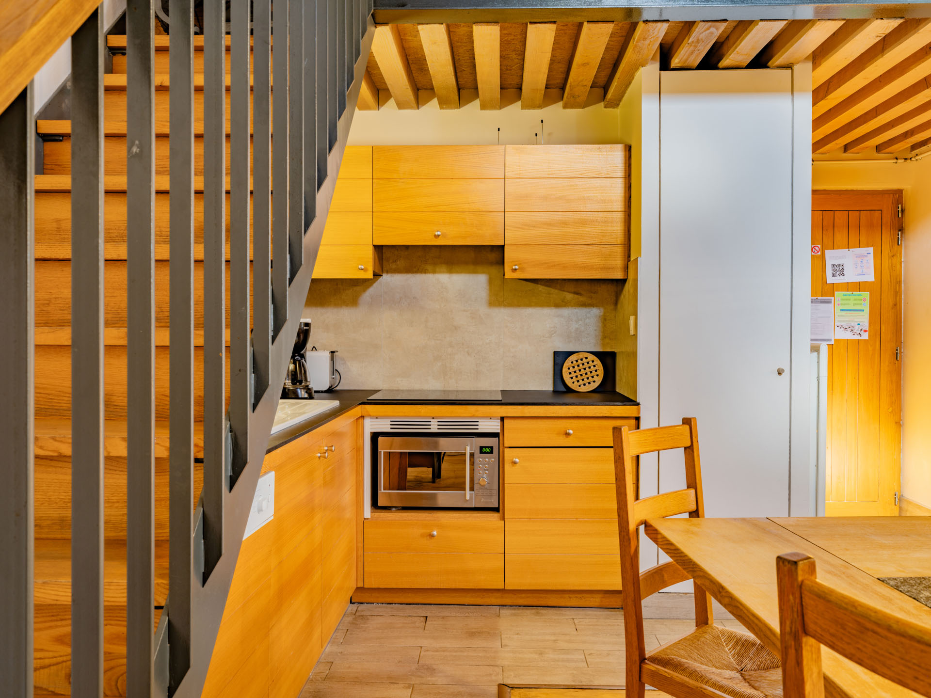 VILLAGE DE GITES DU MAS DE LA BARQUE APPARTEMENT 2-4 PERS. DUPLEX - photo 2