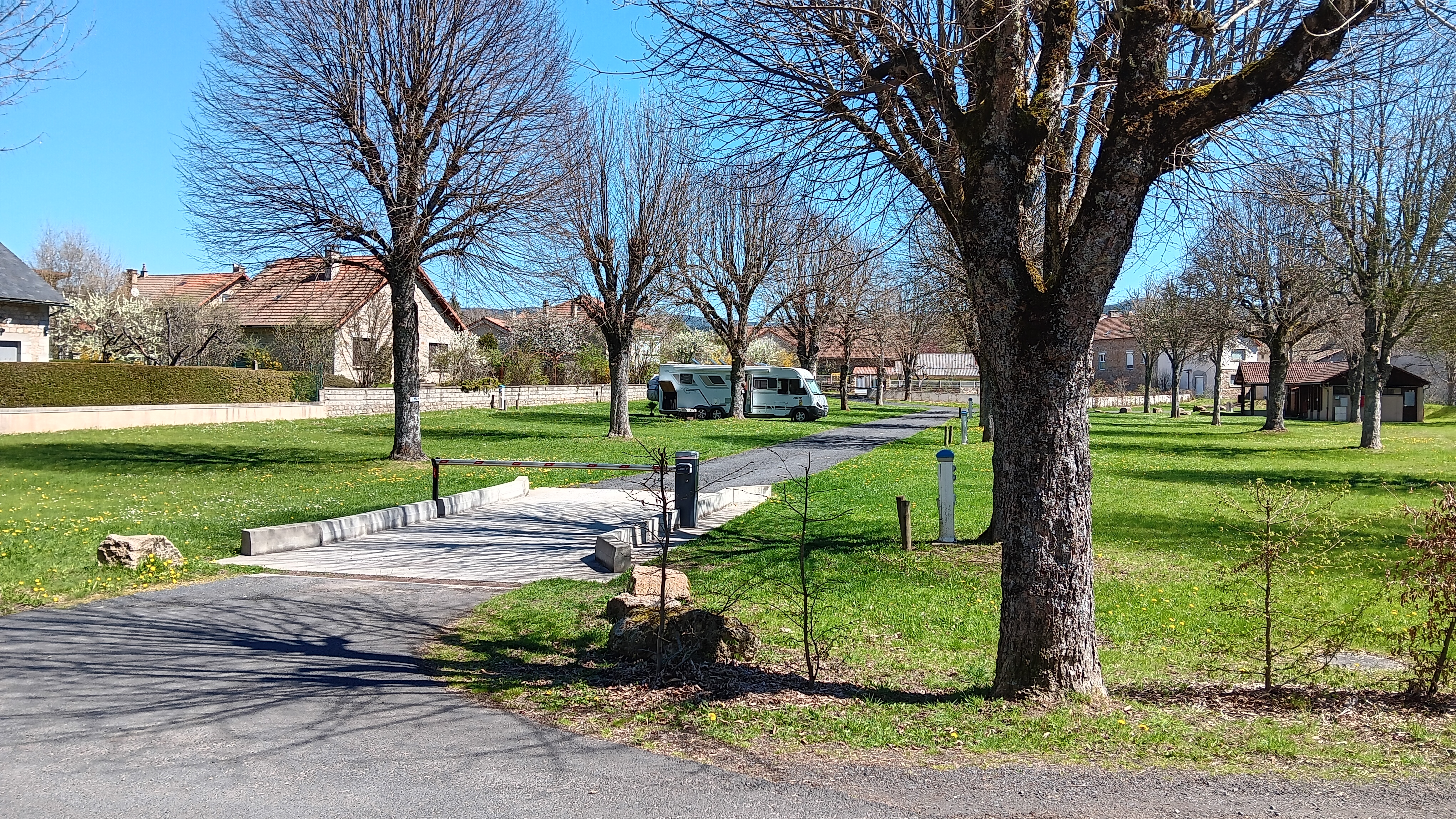 AIRE D'ETAPE ET DE SERVICES DU MALZIEU-VILLE, Le Malzieu-Ville - photo 10