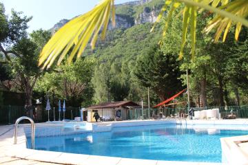 piscine-camping-taranis-gorgesdutarn-millau-aveyron