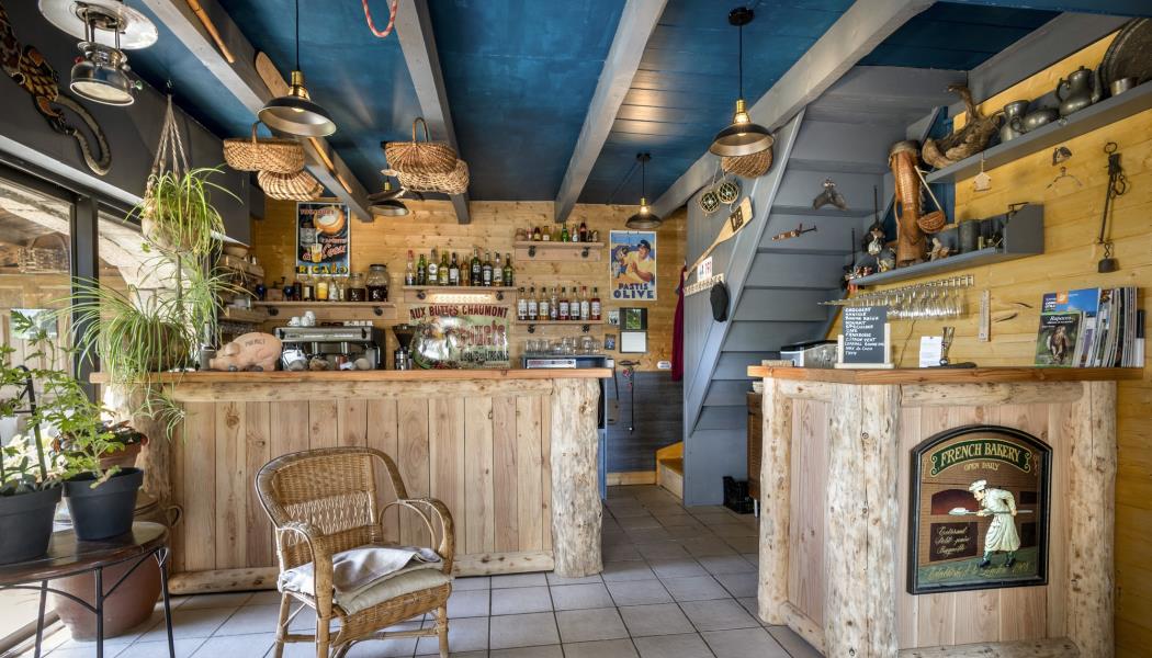 roc-des-hourtous-bar-restaurant-la-malène