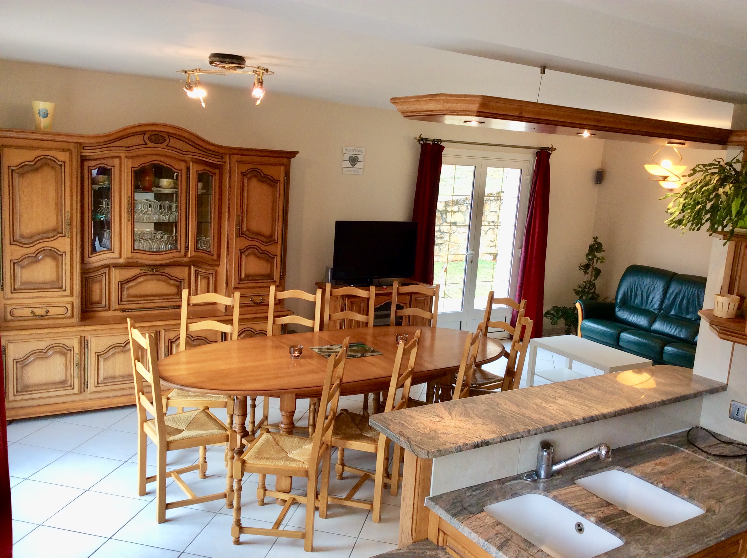 GÎTE PRATNAU AU FIL DE L'EAU, Banassac-Canilhac