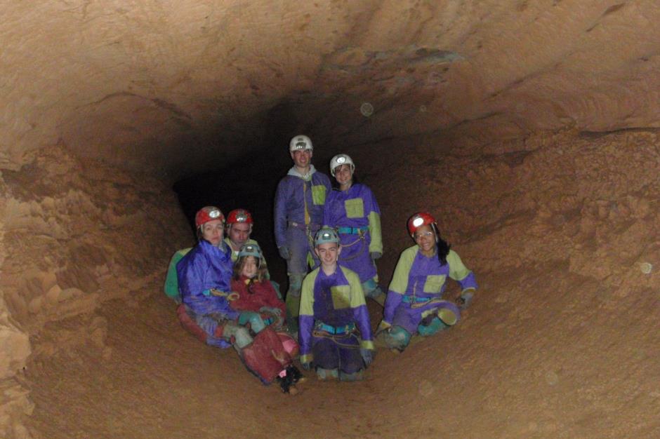 sortie-speleologie-en-famille-avec-tanara-aventure 
