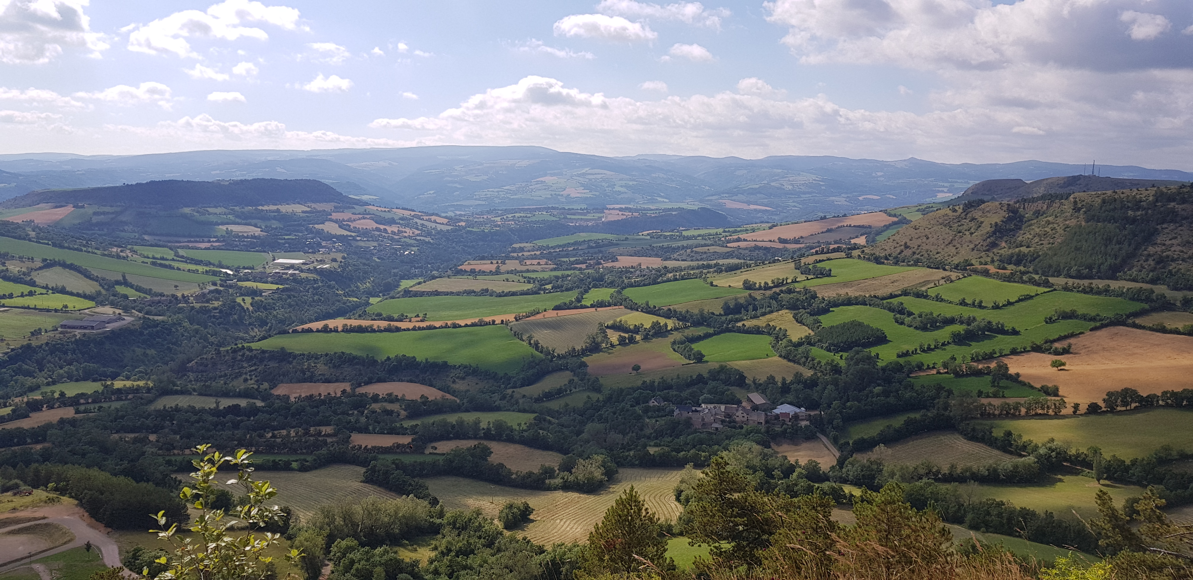 LE TRUC DE GRÈZES ET LA MONTGANE FENDUE